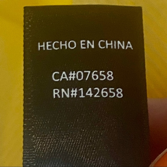 Charlotte Russe Bungee Strap Ribbed Cropped Camis Set of 2 Large - Picture 8 of 8